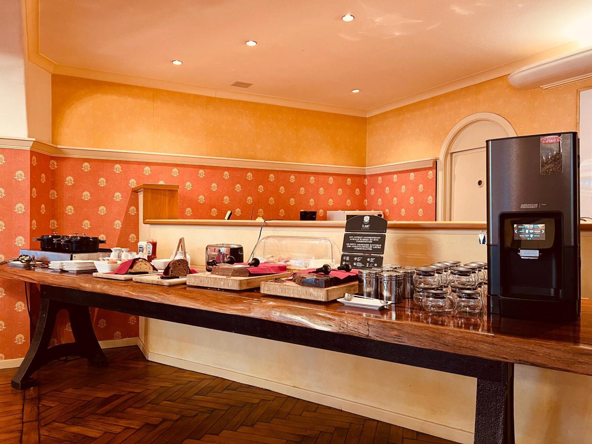 Avenue Hotel By F-Hotels Blankenberge Esterno foto