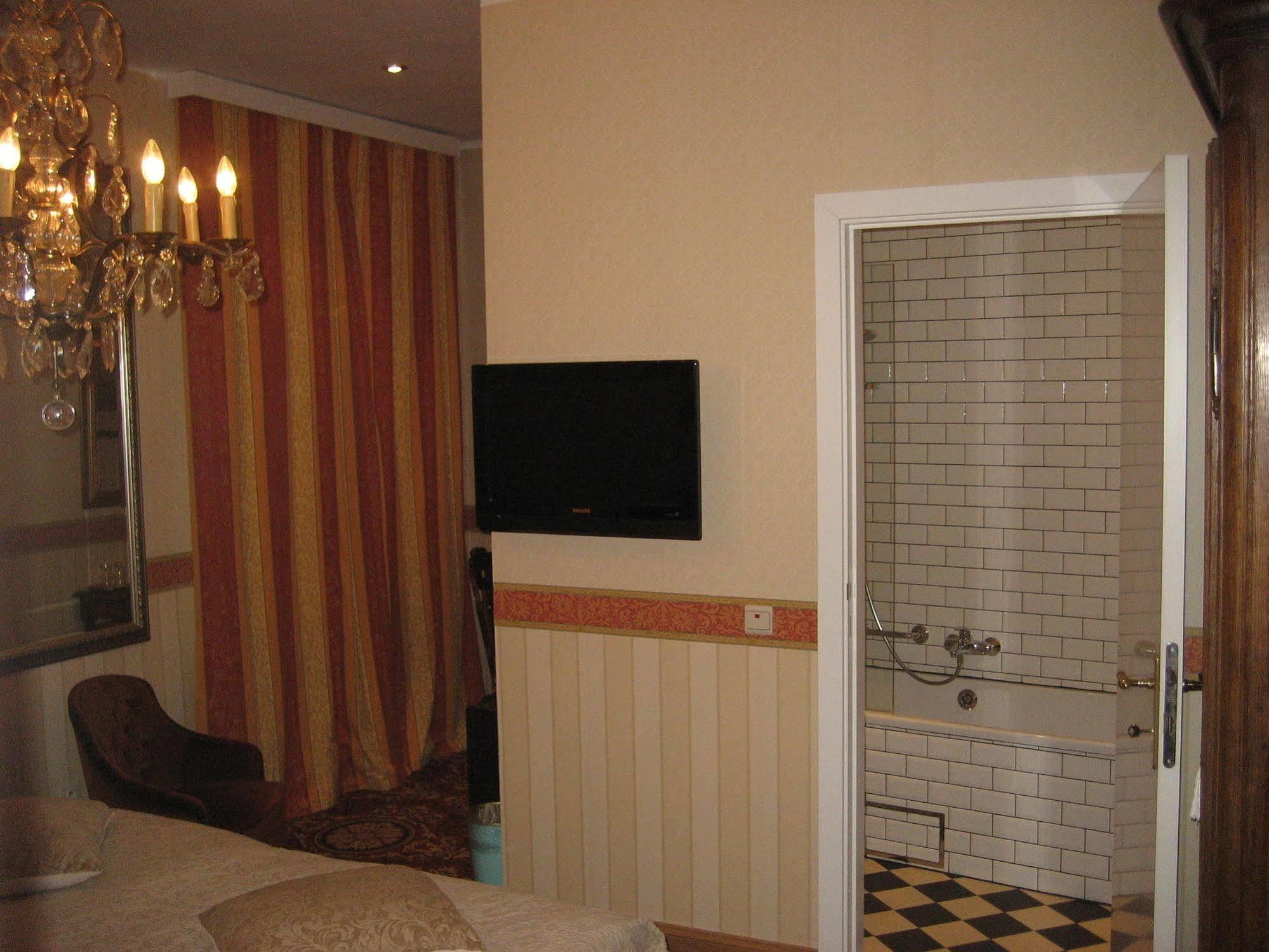 Avenue Hotel By F-Hotels Blankenberge Esterno foto